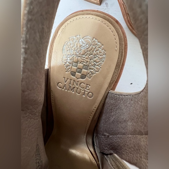 VINCE CAMUTO Katri Leather Woven Ankle Bootie - Size 9.5 - Picture 10 of 11